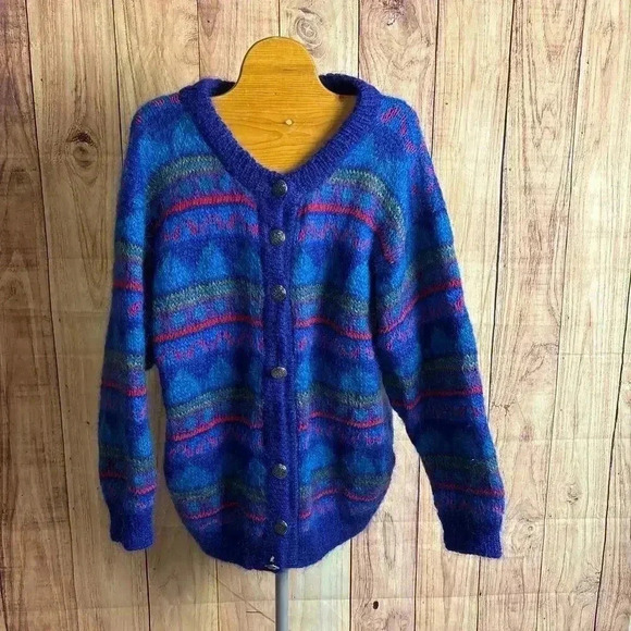 Icelandic Design Mohair and Wool Cardigan Sweater with Pockets Size S/M - Picture 2 of 9